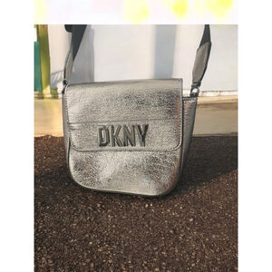 Women's DKNY Metallic Silver Textured Imina flap Crossbody Bag Small